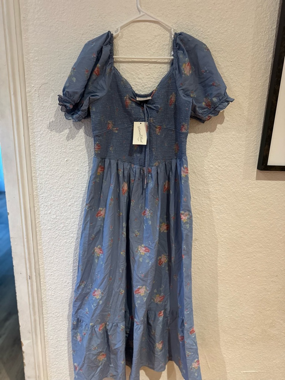 Universal Thread Blue Floral Maxi Dress